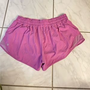 Lululemon hotty hot short